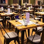 Steigenberger Parkhotel 4*