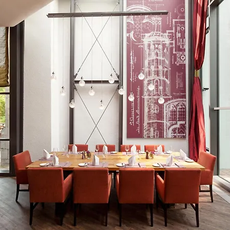 Hotel Steigenberger Parkhotel 4*