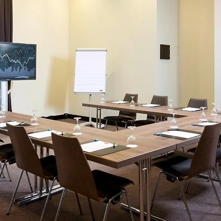 Szálloda Steigenberger Parkhotel Braunschweig