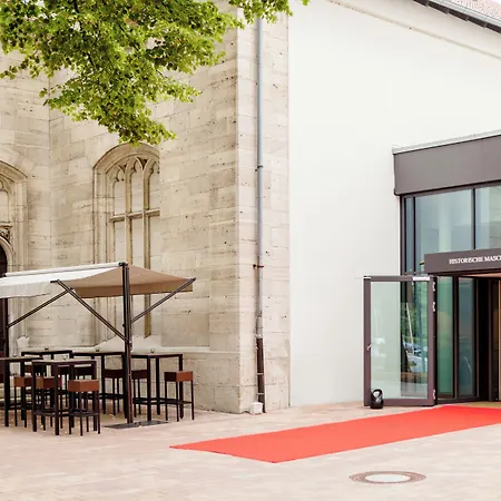 Steigenberger Parkhotel Szálloda 4*