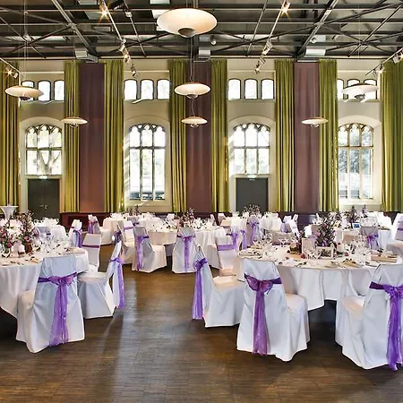 Szálloda Steigenberger Parkhotel 4*