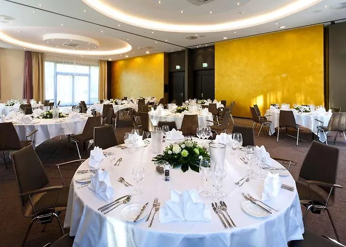 Отель Steigenberger Parkhotel