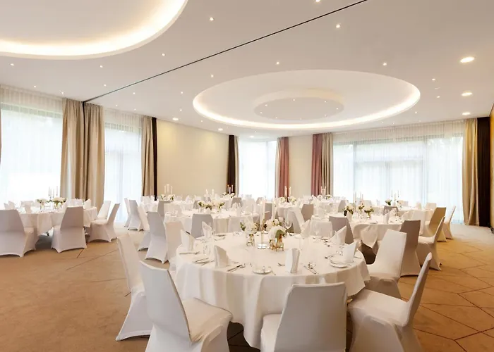 Steigenberger Parkhotel Отель Брауншвейг