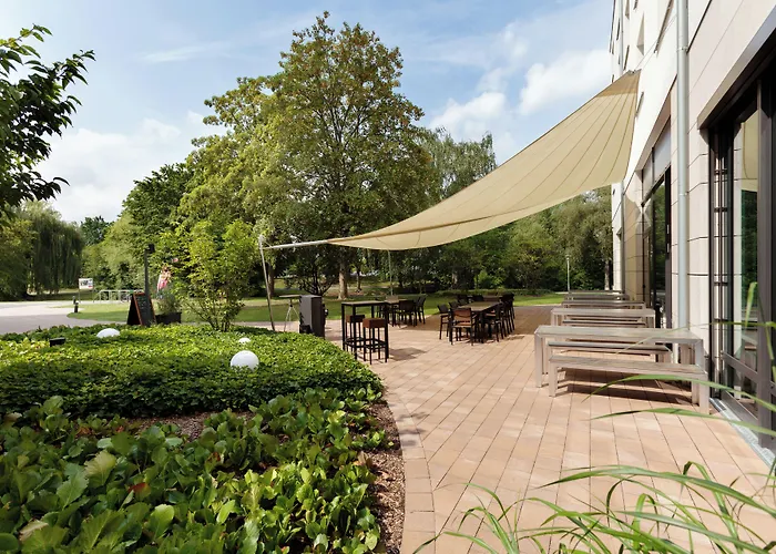 Отель Steigenberger Parkhotel 4*