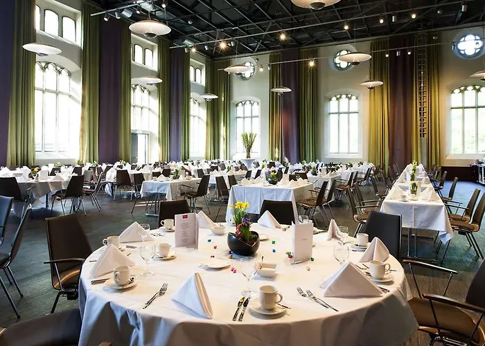 Steigenberger Parkhotel Отель 4*