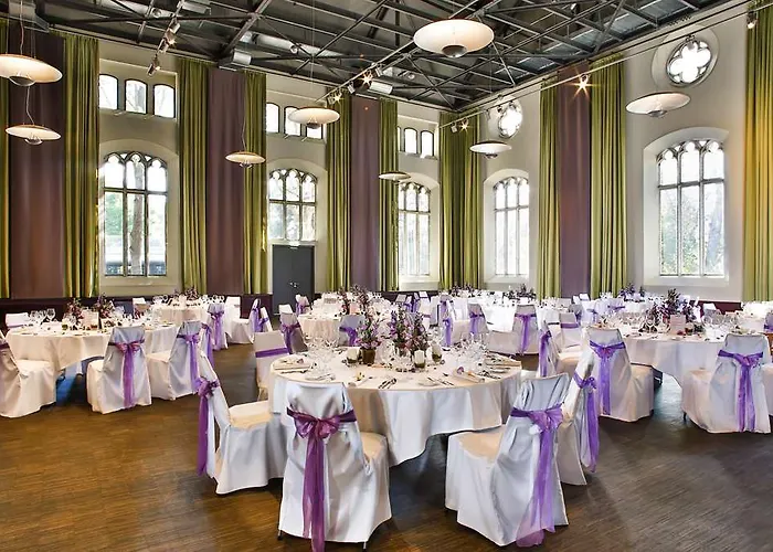 Steigenberger Parkhotel Отель