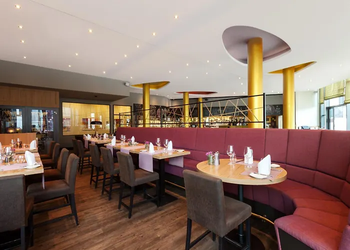 Steigenberger Parkhotel Szálloda 4*